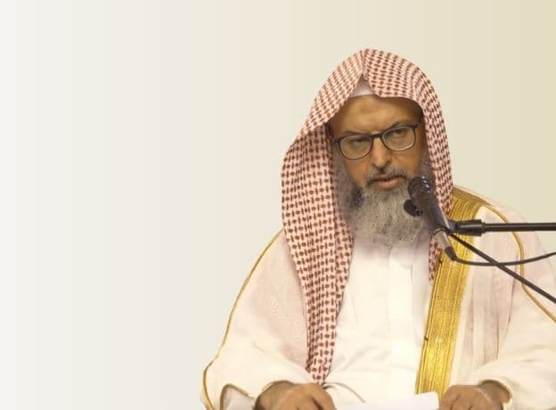 {أَنْ طَهِّرَا بَيْتِيَ لِلطَّائِفِينَ وَالْعَاكِفِينَ..}